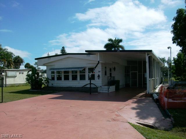 36 Sonderhen Dr., Naples, FL 34114