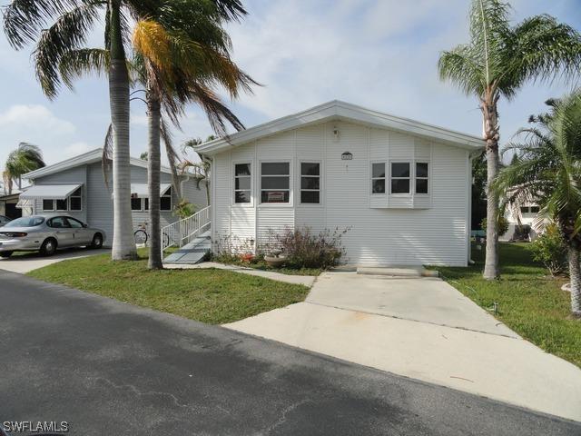 4520 Sawmill Dr., Estero, FL 33928