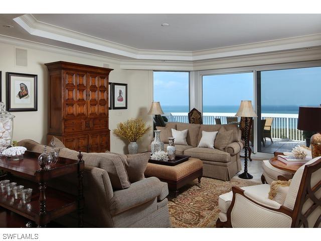 7117 Pelican Bay Blvd. #PH-18, Naples, FL