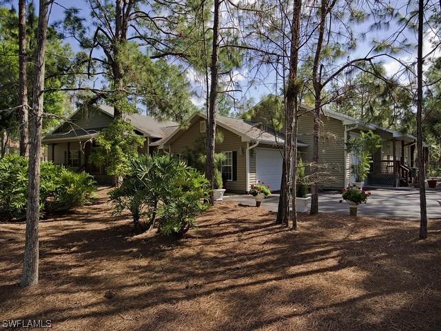 526 Weber Blvd., Naples, FL 34120