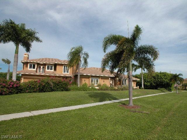 850 Magnolia Ct., Marco Island, FL