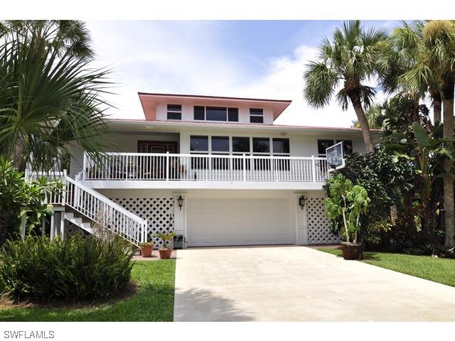 435 Oak Ave., Naples, FL 34108