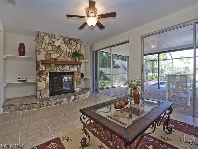 496 Keenan Ave., Fort Myers, FL 33919