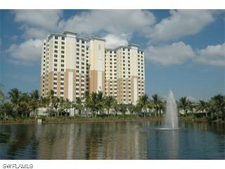 275 Indies Way #PH05, Naples, FL 34110