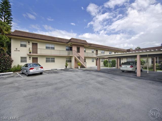 5595 Rattlesnake Hammock Rd. #C 13, Naples, FL 34112