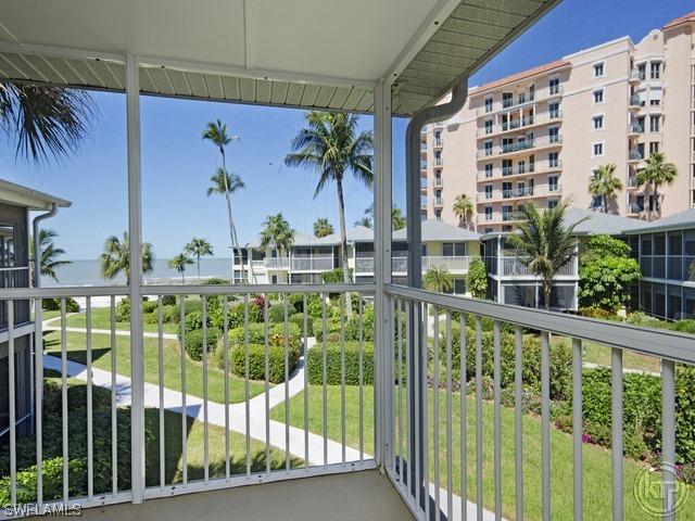 1121 Gulf Shore Blvd. #16, Naples, FL