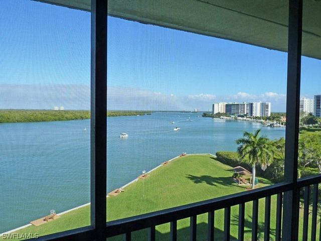 4253 Bay Beach Ln. #5E, Fort Myers Beach, FL