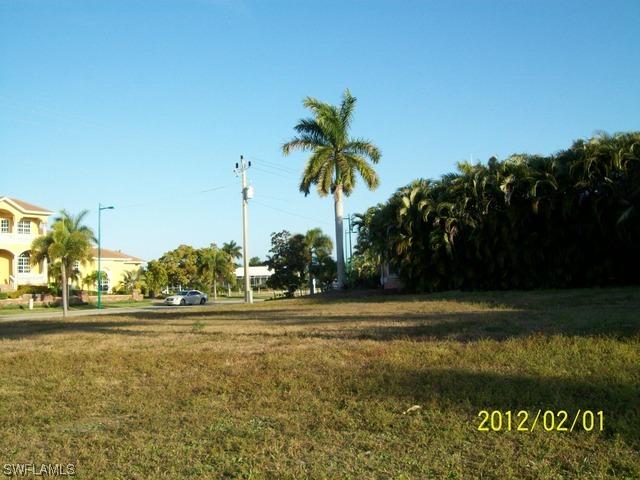 1015 Bald Eagle Dr., Marco Island, FL 34145