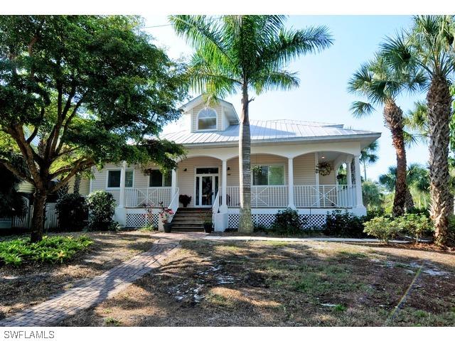 790 Pan Am Ave., Naples, FL 34110