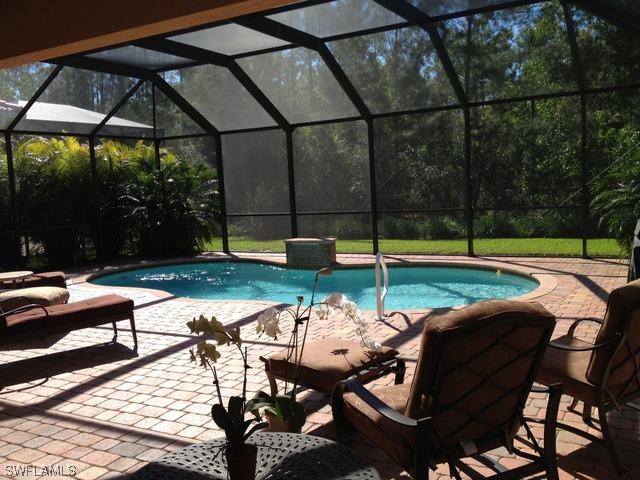 7695 Martino Cir., Naples, FL 34112