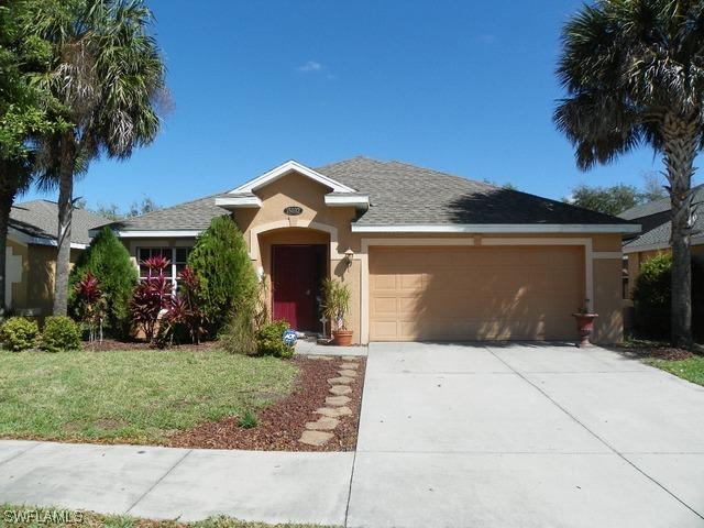 15032 Savannah Dr., Naples, FL 34119