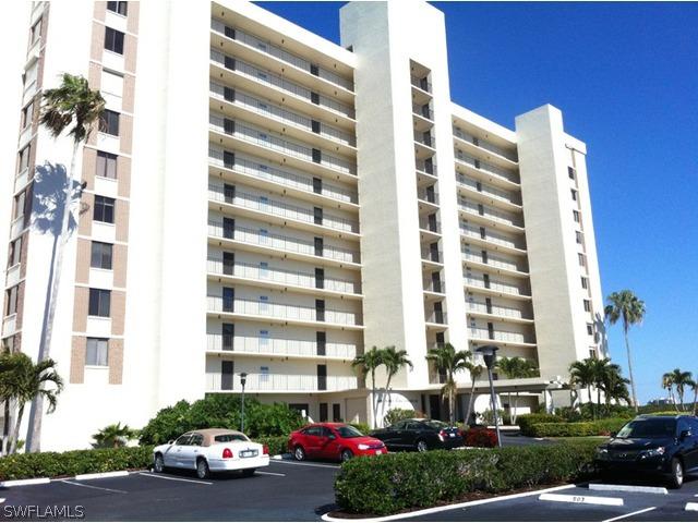 17 Bluebill Ave., Naples, FL