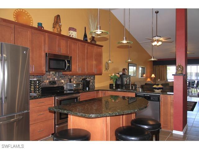 120 Pebble Shores Dr., Naples, FL