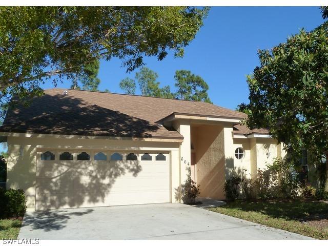 664 Lambton Ln., Naples, FL 34104