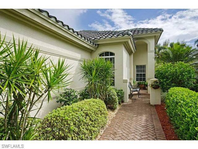 849 Vistana Cir., Naples, FL