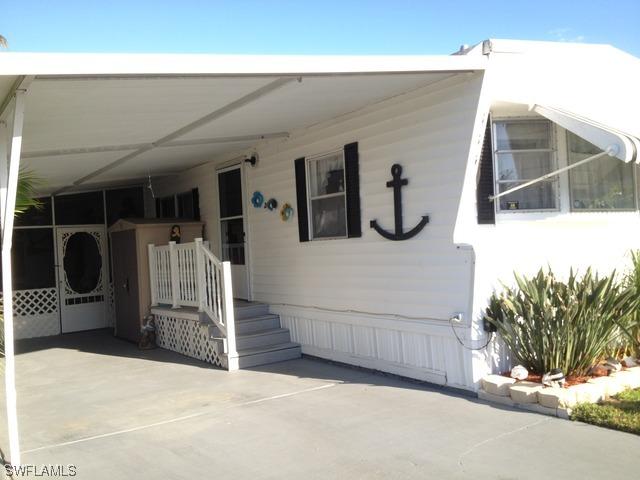 114 Willow Ln., Naples, FL