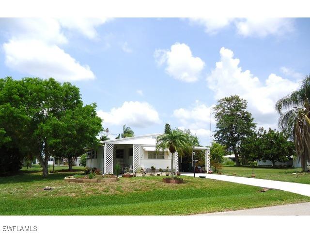 67 Twin Palms Dr., Naples, FL 34114