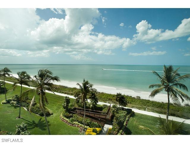 4651 Gulf Shore Blvd. #403, Naples, FL