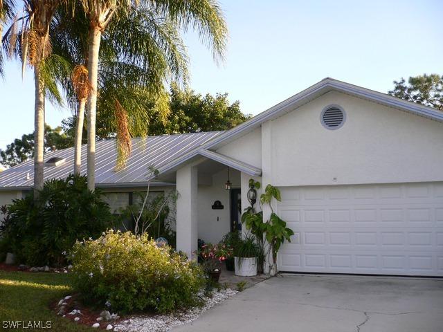 166 Wickliffe Dr., Naples, FL 34110