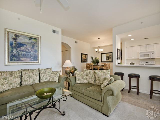 2730 Cypress Trace Cir. #2811, Naples, FL 34119