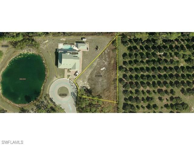24507 Golden Ln., Bonita Springs, FL 34135