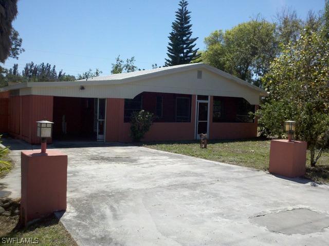 5426 Catts St., Naples, FL