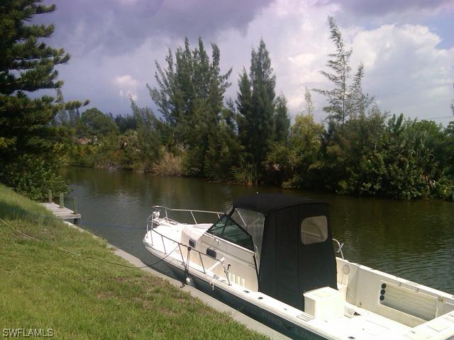 1822 SW 40th Ter., Cape Coral, FL 33914