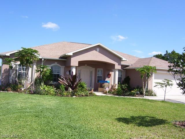 2571 47th Ave., Naples, FL 34120