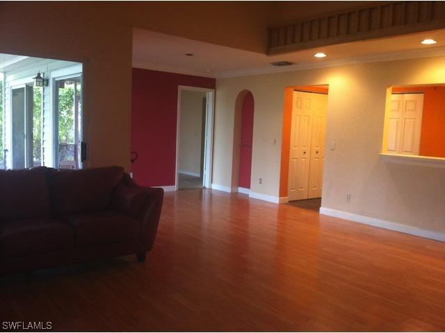 3350 Timberwood Cir., Naples, FL