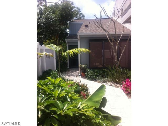 216 Woodshire Ln., Naples, FL