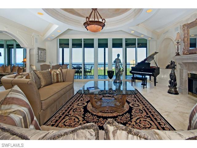 7575 Pelican Bay Blvd. #PH1804, Naples, FL