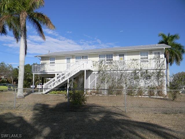 554 Coconut Ave., Goodland, FL 34140