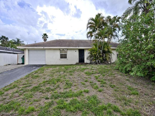 5016 17th Ave., Naples, FL 34116