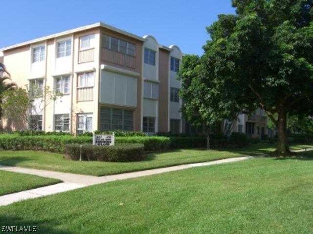 424 Broad Ave., Naples, FL