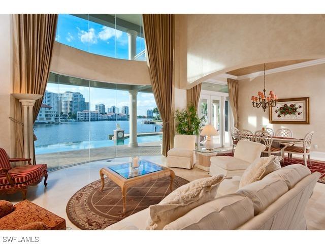 303 Turtle Hatch Rd., Naples, FL 34103