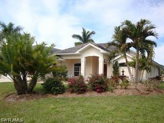2205 Clipper Way, Naples, FL 34104