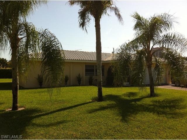 582 92nd Ave., Naples, FL