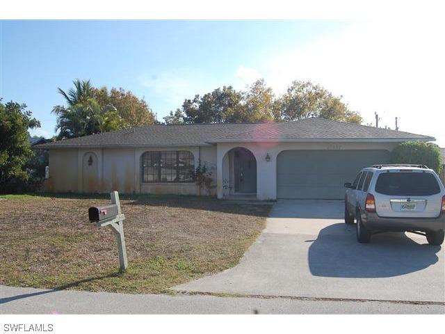 17537 Duquesne Rd., Fort Myers, FL 33967