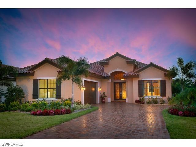 12304 Wisteria Dr., Naples, FL 34120