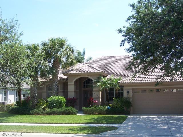 6924 Burnt Sienna Cir., Naples, FL 34109