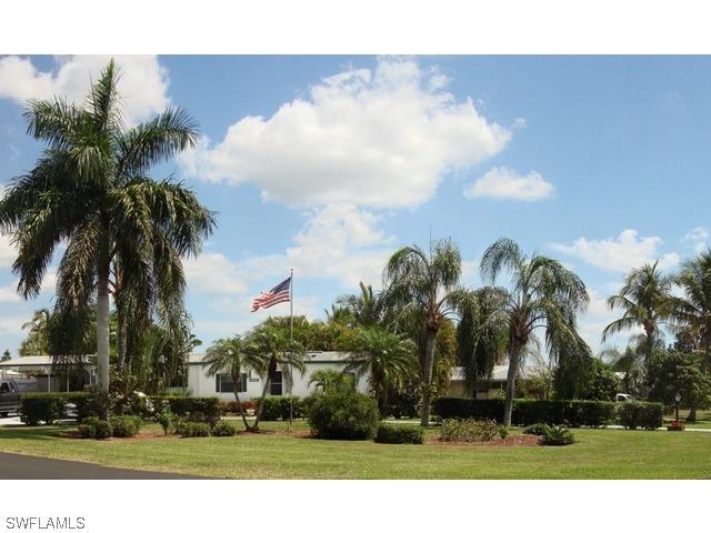 1784 Beverly Dr., Naples, FL 34114