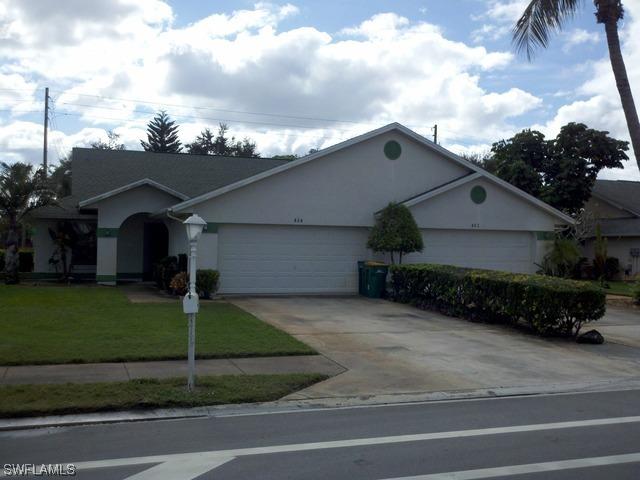 424 Saint Andrews Blvd., Naples, FL