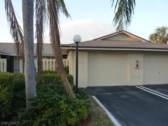 145 Forest Lakes Blvd., Naples, FL 34105