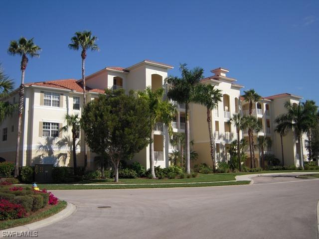 4873 Hampshire Ct. #204, Naples, FL 34112