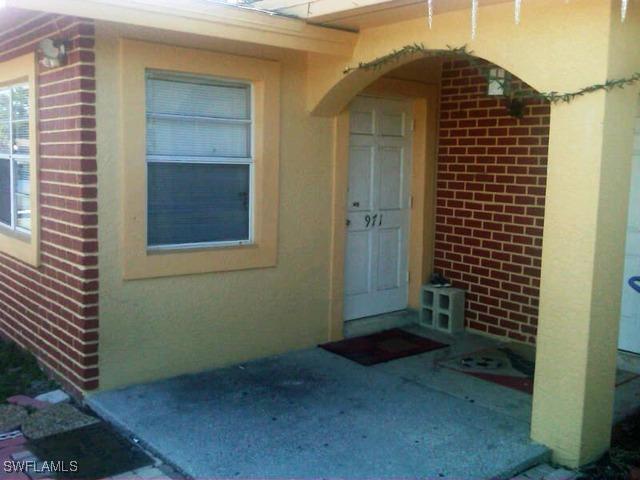 971 San Remo Ave., Naples, FL 34104