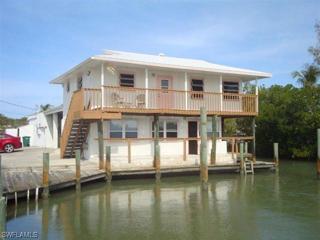 305 Pear Tree Ave., Goodland, FL 34140