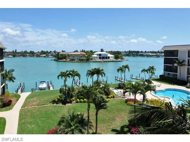 3200 Gulf Shore Blvd., Naples, FL