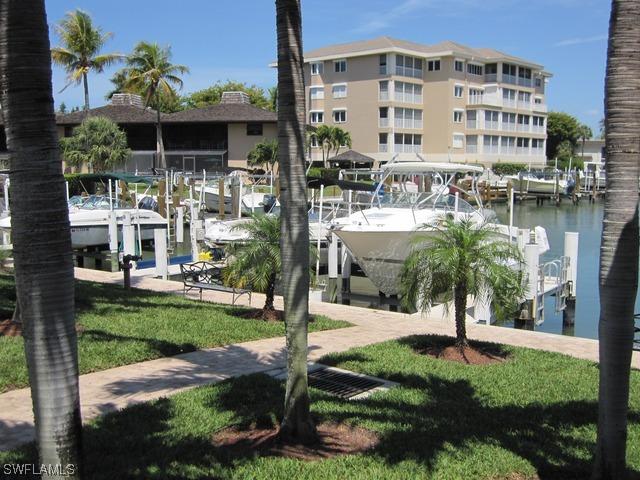 1121 Swallow Ave., Marco Island, FL
