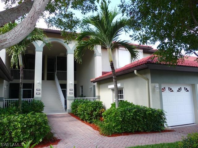 180 Waterside Cir. #202, Marco Island, FL 34145