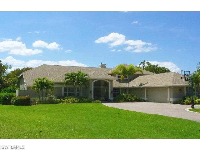 25 Falconwood Ct., Fort Myers, FL
